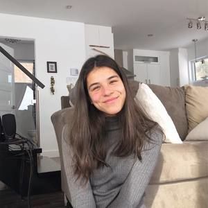 Meet your Posher, Corine